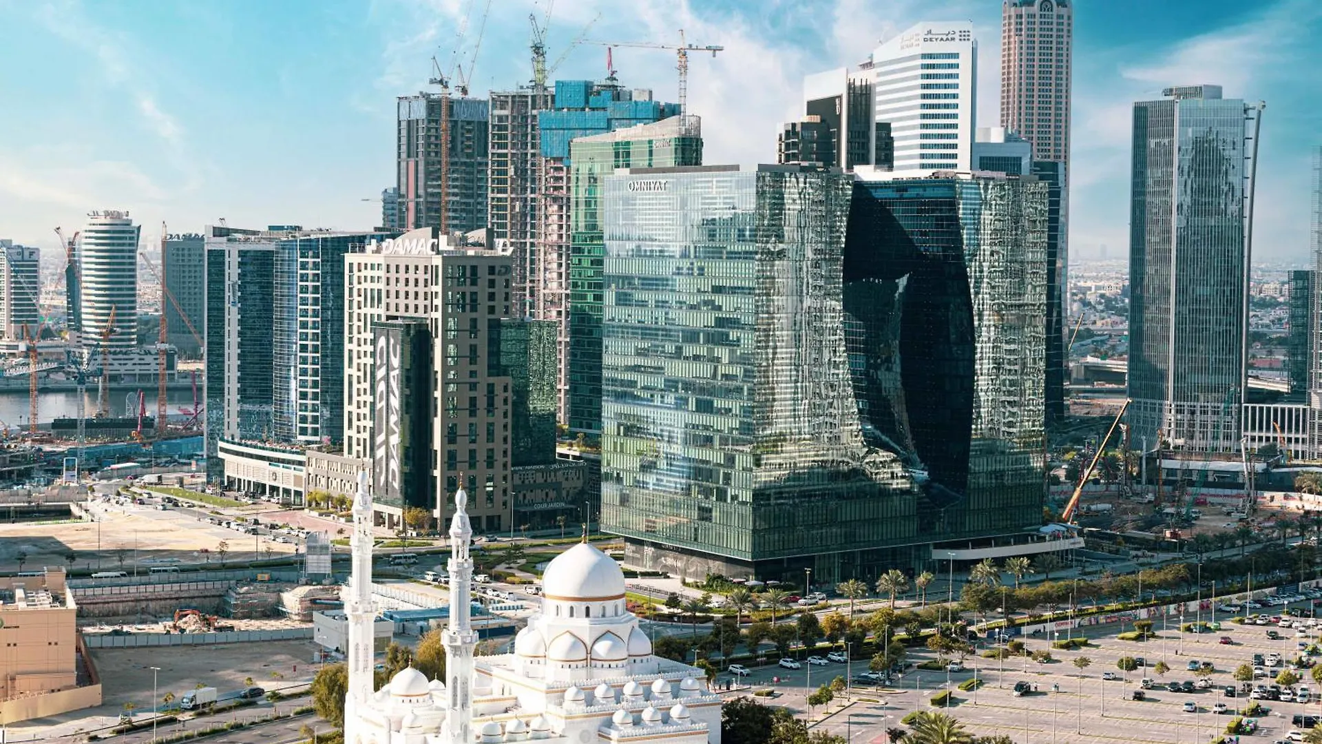 Burj Crown - First Class Boulevard View, 9 Min Walk Dubai Mall 0*,  Förenade Arabemiraten