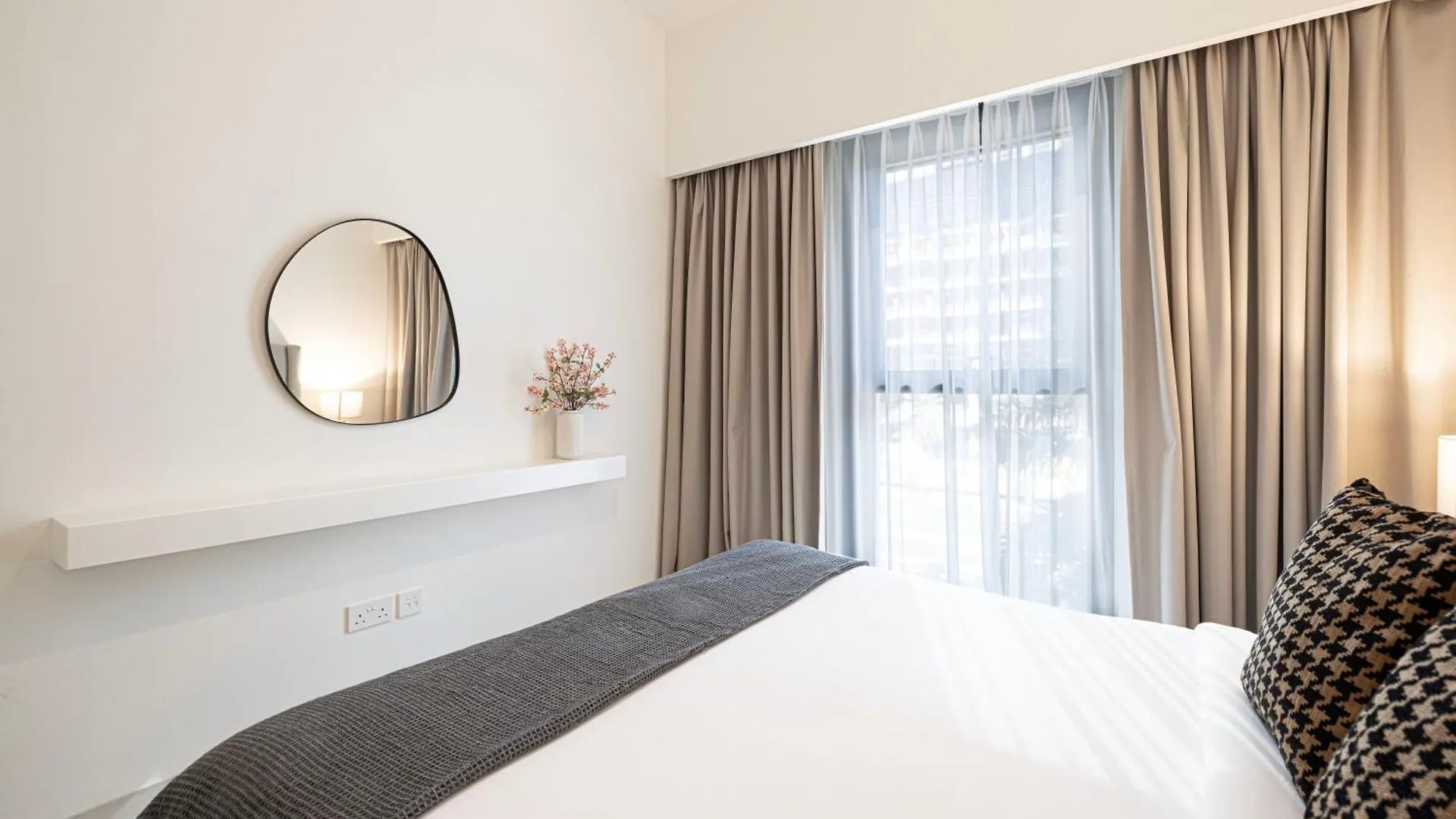 公寓 Burj Crown - First Class Boulevard View, 9 Min Walk Dubai Mall